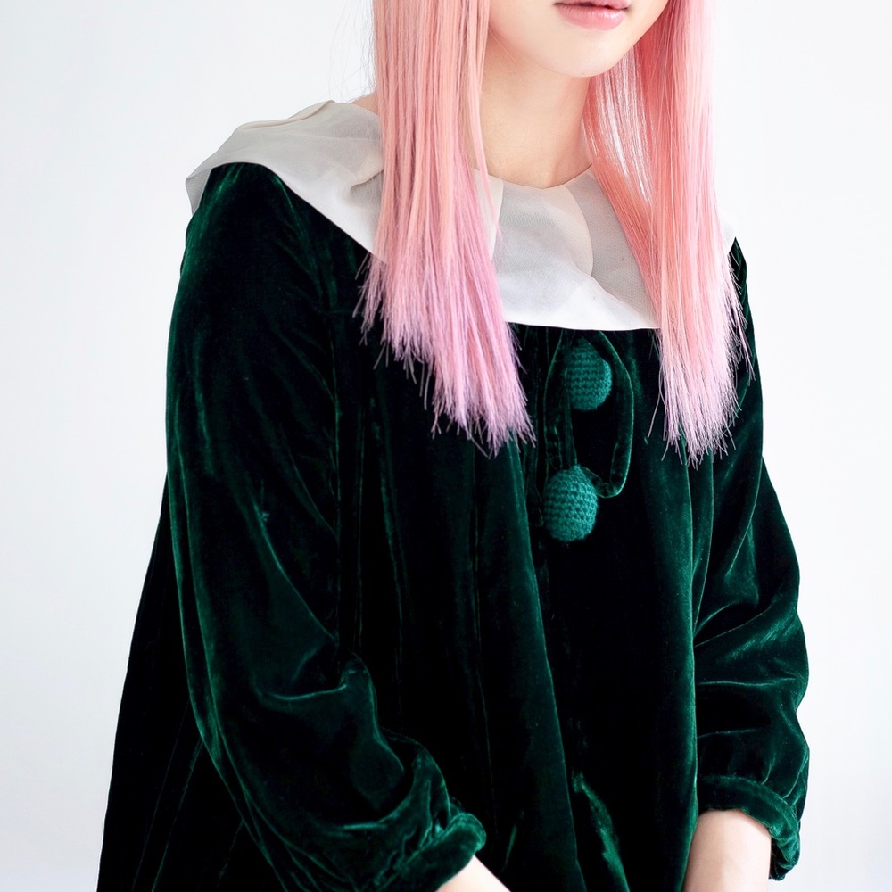 Vintage velvet green dress